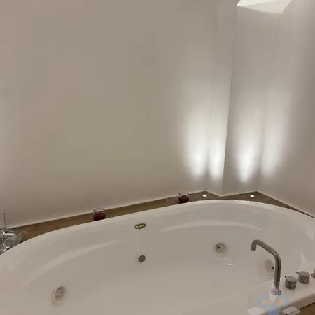 Freedomus Apartman *